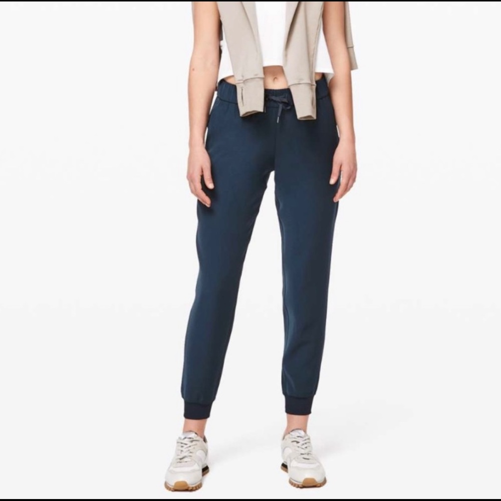 Lululemon Joggers Pants